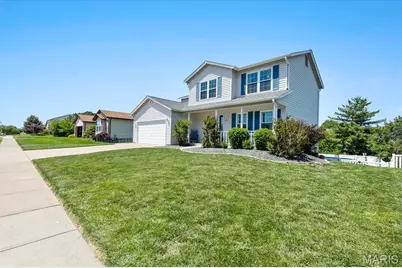 4010 Cambridge Crossing Drive, Saint Charles, MO 63304 - Photo 3