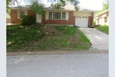 4409 Colonial Avenue, Saint Louis, MO 63121 - Photo 1