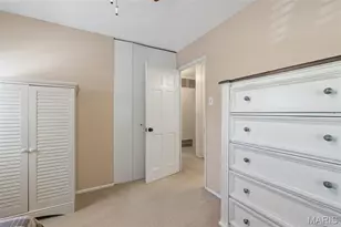 9540 Hale Dr, Affton, MO 63123 - Photo 17