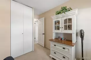 9540 Hale Dr, Affton, MO 63123 - Photo 13