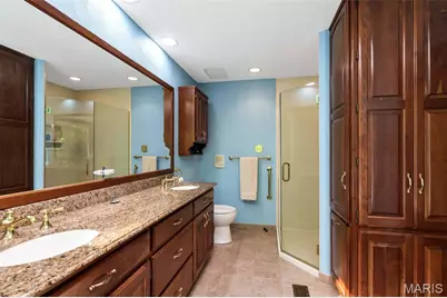 2359 Fairoyal Drive, Saint Louis, MO 63131 - Photo 31