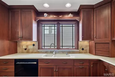 2359 Fairoyal Drive, Saint Louis, MO 63131 - Photo 17
