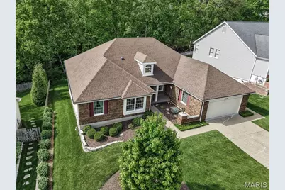 2359 Fairoyal Drive, Saint Louis, MO 63131 - Photo 3