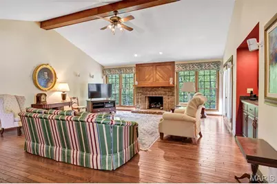2359 Fairoyal Drive, Saint Louis, MO 63131 - Photo 23