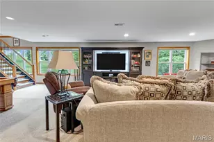 3010 Elm St, Saint Charles, MO 63301 - Photo 33