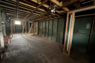 1235 St Florence Dr, Florissant, MO 63031 - Photo 9