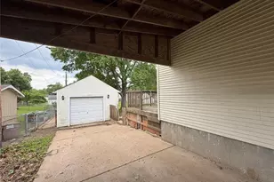 1235 St Florence Dr, Florissant, MO 63031 - Photo 3