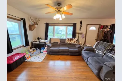 304 E Quincy Street, Lewistown, MO 63452 - Photo 13