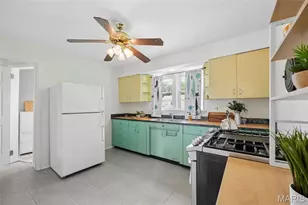 630 Bell Ave, Webster Groves, MO 63119 - Photo 9