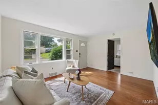 630 Bell Ave, Webster Groves, MO 63119 - Photo 3