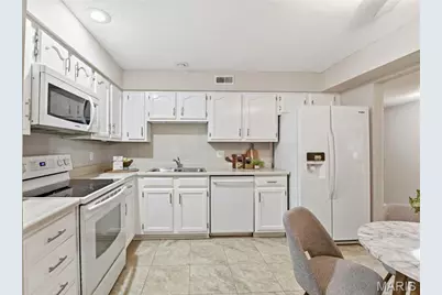 2012 Trailcrest Lane #3, Saint Louis, MO 63122 - Photo 11
