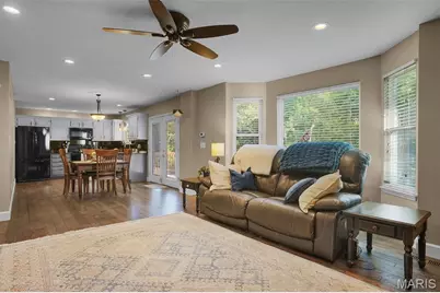 3108 Woodbridge Estates Drive, Saint Louis, MO 63129 - Photo 9