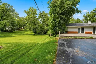 259 White Tree Lane, Ballwin, MO 63011 - Photo 35