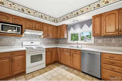 259 White Tree Lane, Ballwin, MO 63011 - Photo 7