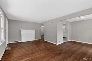1924 Alert Dr, Saint Louis, MO 63114 - Photo 15