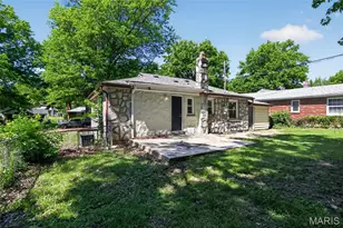 1924 Alert Dr, Saint Louis, MO 63114 - Photo 7
