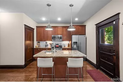 3935 Wyoming Street, Saint Louis, MO 63116 - Photo 11