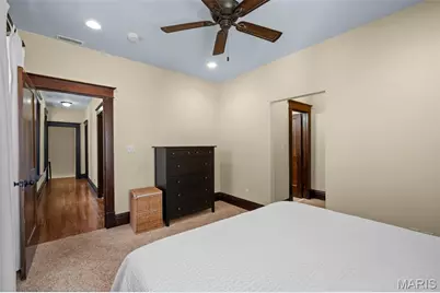 3935 Wyoming Street, Saint Louis, MO 63116 - Photo 27