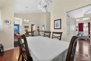 107 Cardinal Villas Dr, Saint Peters, MO 63376 - Photo 7