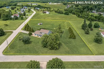 301 Ridgewood Court, Farmington, MO 63640 - Photo 1