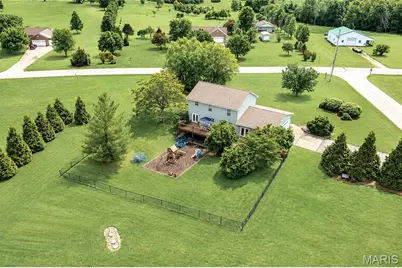 301 Ridgewood Court, Farmington, MO 63640 - Photo 3
