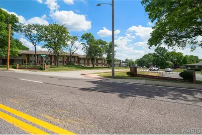 9929 Bunker Hill Drive #C, Saint Louis, MO 63123 - Photo 31