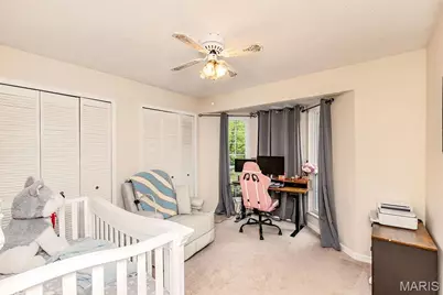 4477 Roadside Lane, Saint Louis, MO 63128 - Photo 19