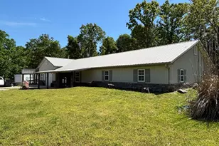 3892 Possum Hollow Rd, Bourbon, MO 65441 - Photo 5
