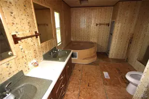 10195 Dellwood Rd, Mineral Point, MO 63660 - Photo 17