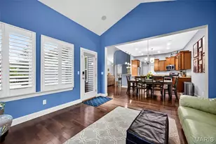 704 Wyndgate Estates Dr, Des Peres, MO 63131 - Photo 15