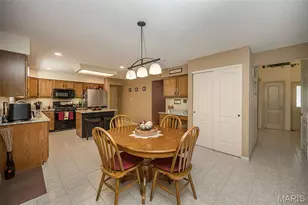 1091 Treeshade Dr, Saint Peters, MO 63376 - Photo 19