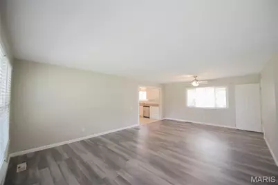2175 Collier Drive, Florissant, MO 63031 - Photo 3