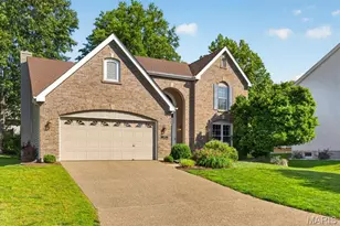 4133 Forder Valley Dr, Saint Louis, MO 63129 - Photo 3