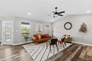 9841 Ridgecrest Dr, Hillsboro, MO 63050 - Photo 3