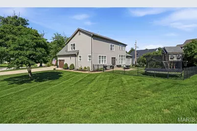 1456 Fawnvalley Court, Des Peres, MO 63131 - Photo 47