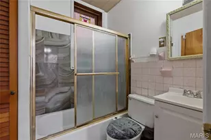 4624 Alaska Ave, Saint Louis, MO 63111 - Photo 9