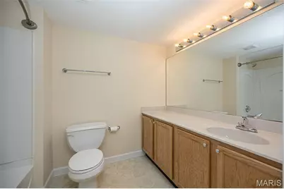 1112 Arbor Creek Drive #2D, Kirkwood, MO 63122 - Photo 21