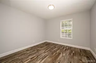 1112 Arbor Creek Dr, Kirkwood, MO 63122 - Photo 19