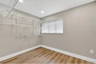 11447 Clayton Road, Saint Louis, MO 63131 - Photo 35