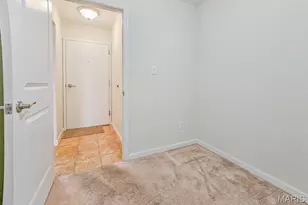 9218 Bent Pine Ct, Saint Louis, MO 63126 - Photo 33