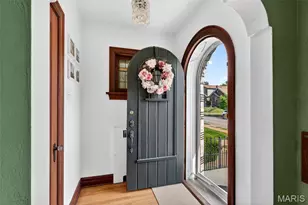 5455 Walsh St, Saint Louis, MO 63109 - Photo 3