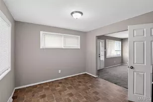 2587 Robley Dr, Saint Louis, MO 63136 - Photo 9