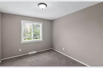 2587 Robley Drive, Saint Louis, MO 63136 - Photo 13
