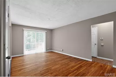 12109 La Padera Lane, Saint Louis, MO 63033 - Photo 17
