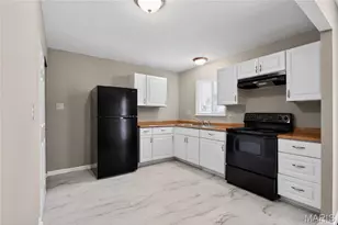 12109 La Padera Ln, Saint Louis, MO 63033 - Photo 19
