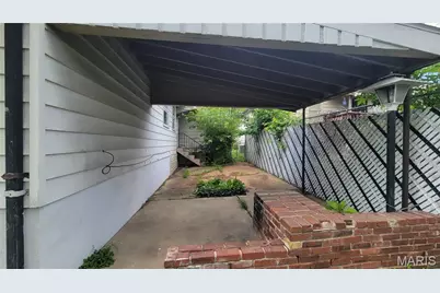 4350 Bingham Avenue, Saint Louis, MO 63116 - Photo 13