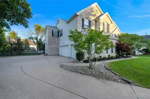 414 Isabella Manor Ct, Chesterfield, MO 63017 - Photo 5