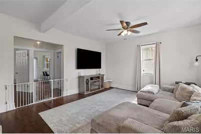 4329 Bingham Avenue, Saint Louis, MO 63116 - Photo 11