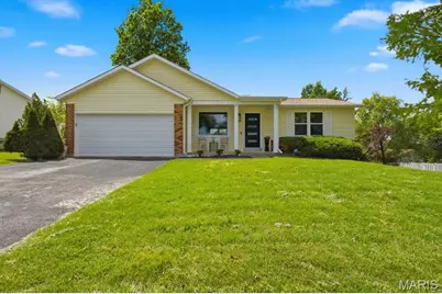 34 Amberly Drive, Saint Peters, MO 63376 - Photo 1