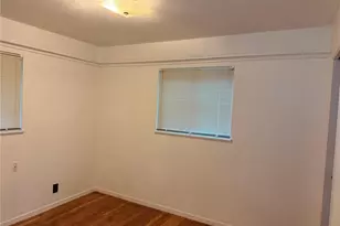 10436 Durness Dr, Saint Louis, MO 63137 - Photo 9